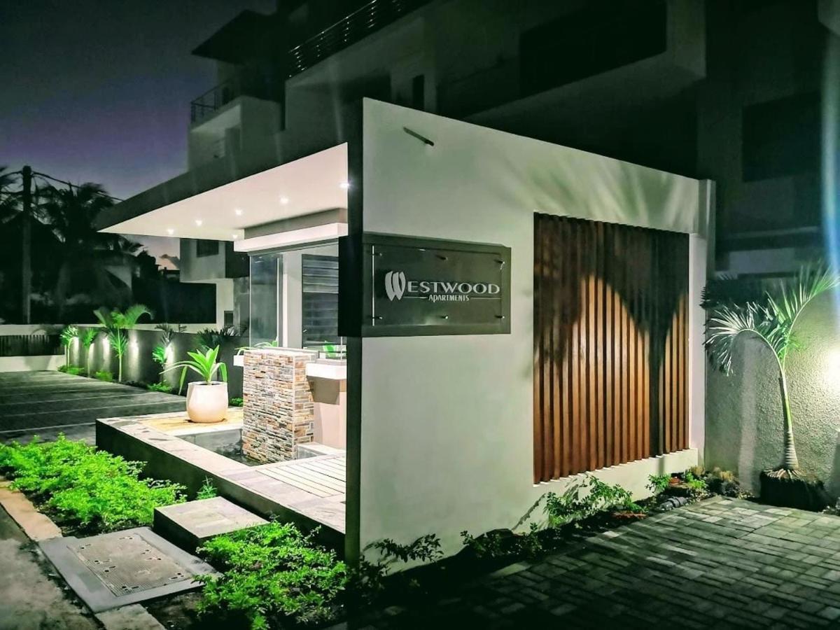 Westwood Apartments Flic-en-Flacq Exterior foto